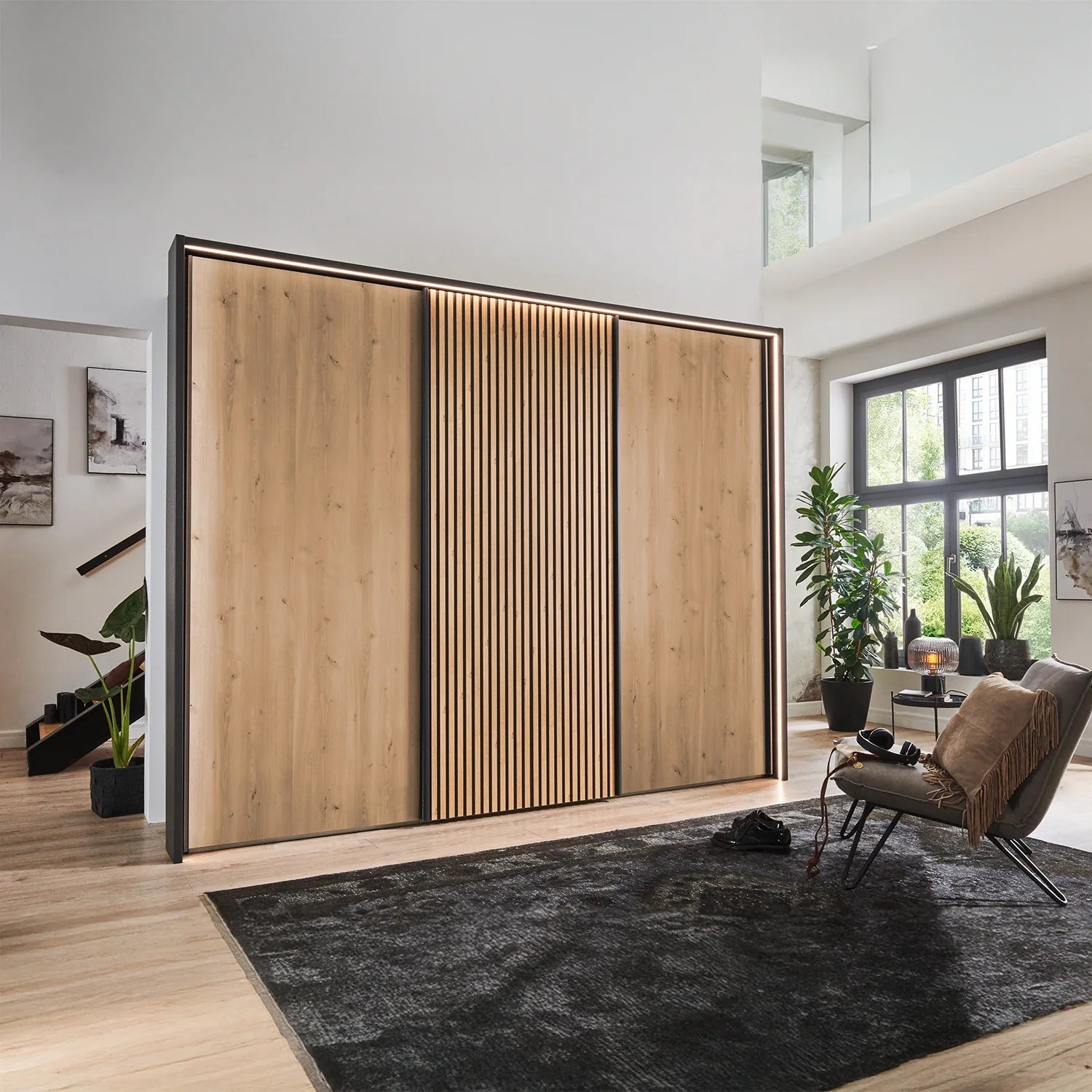 What Is an Oak Wardrobe? Everything You Need to Know Before You Buy