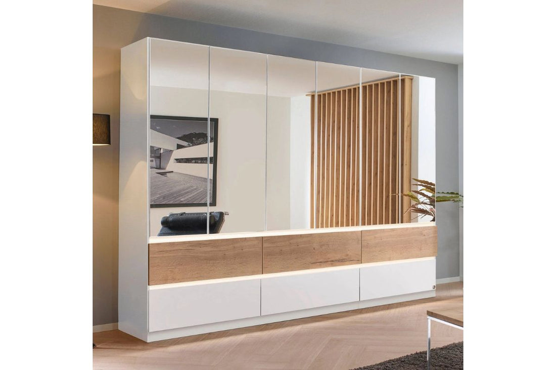 What is a Large Chest of Drawers
