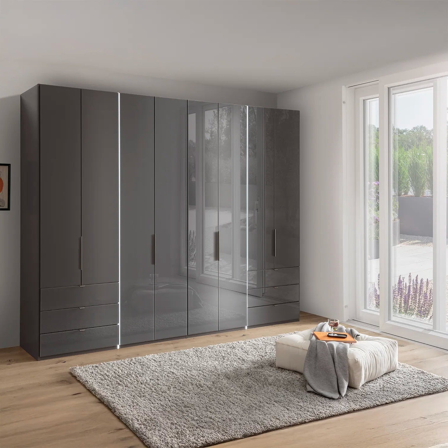 6 Door Wardrobes with Drawers