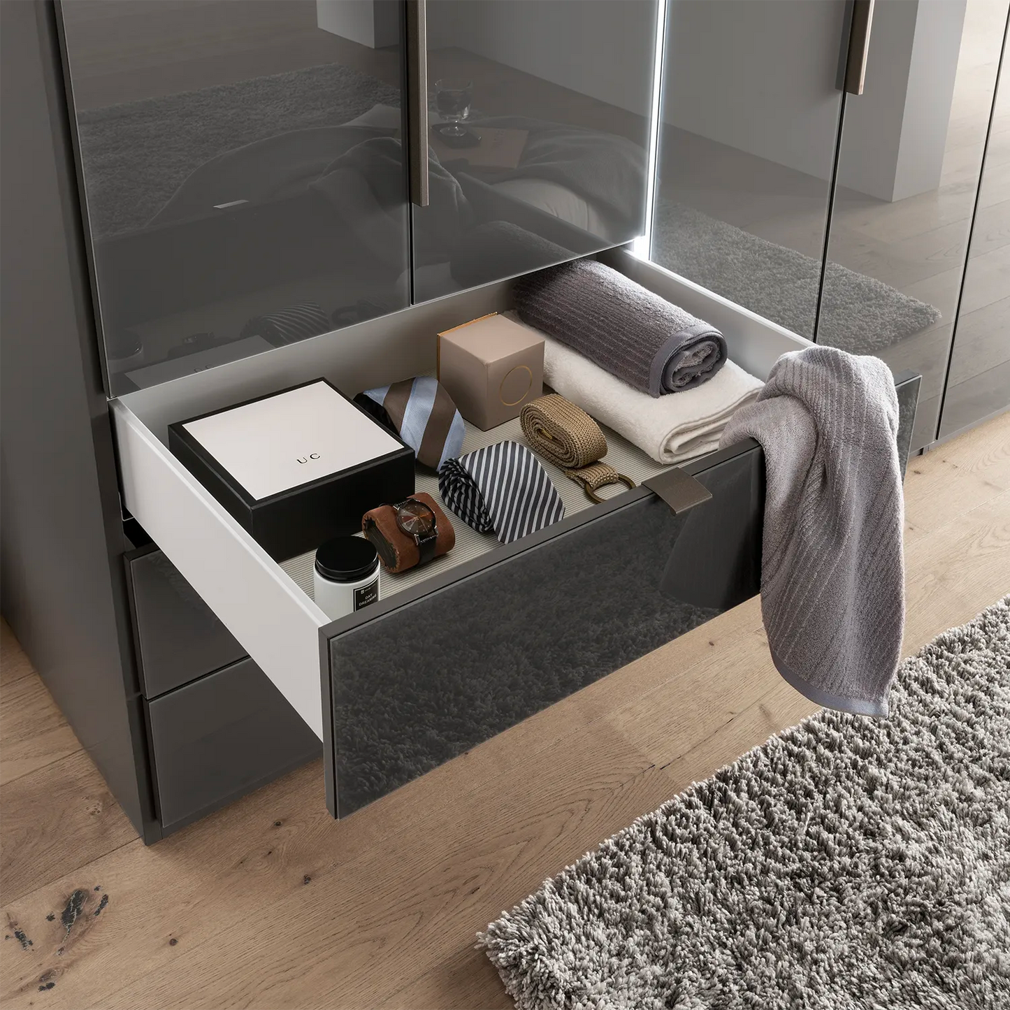 Wiemann Amelia 300cm Bi-Folding Door Wardrobe with Drawers