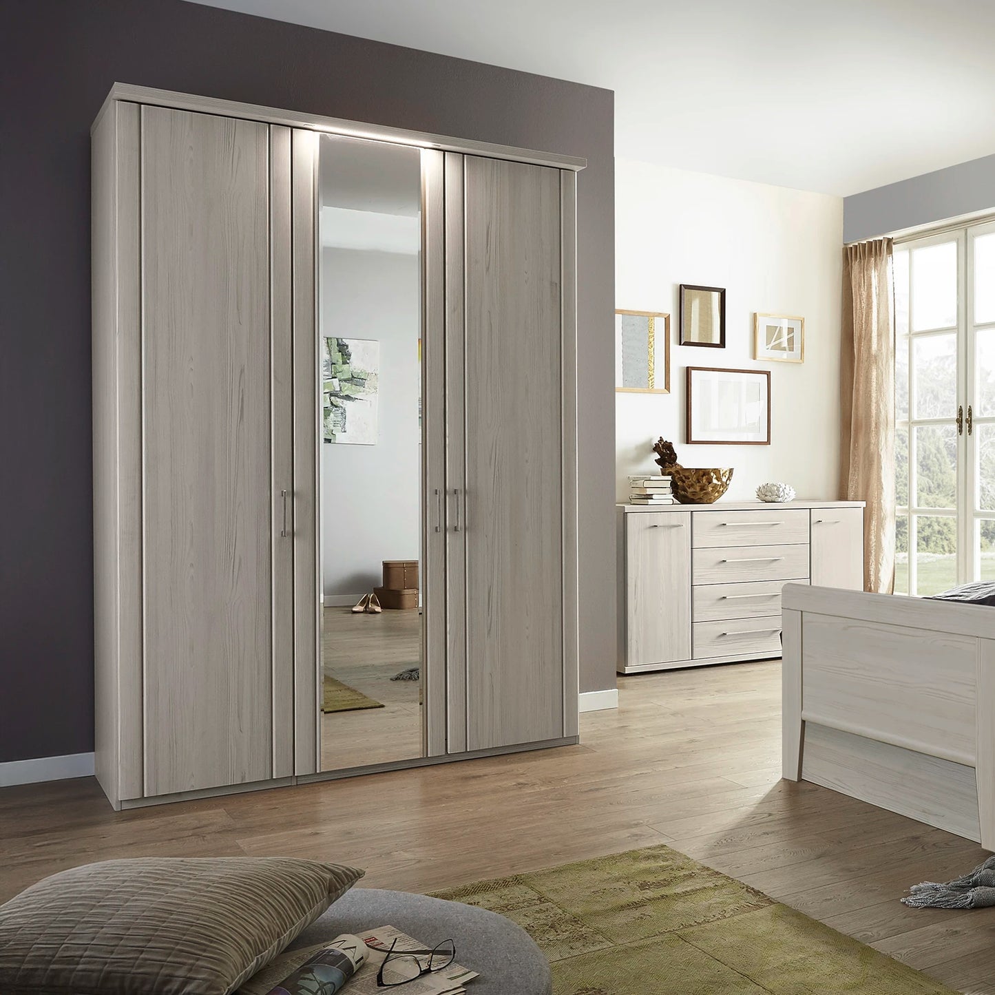 Brixton Polar Larch Oak Effect 3 Door Mirrored Wardrobe – W150cm
