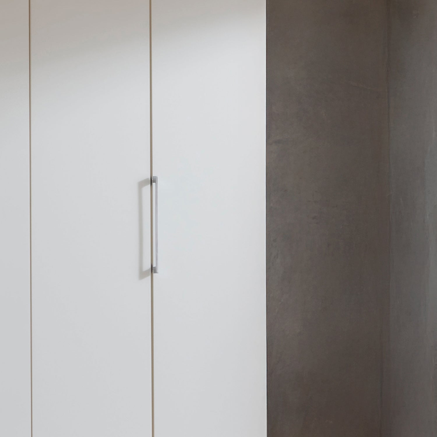 Glasgow Graphite &amp; White 4 Door Hinged Wardrobe – W200cm - Handle