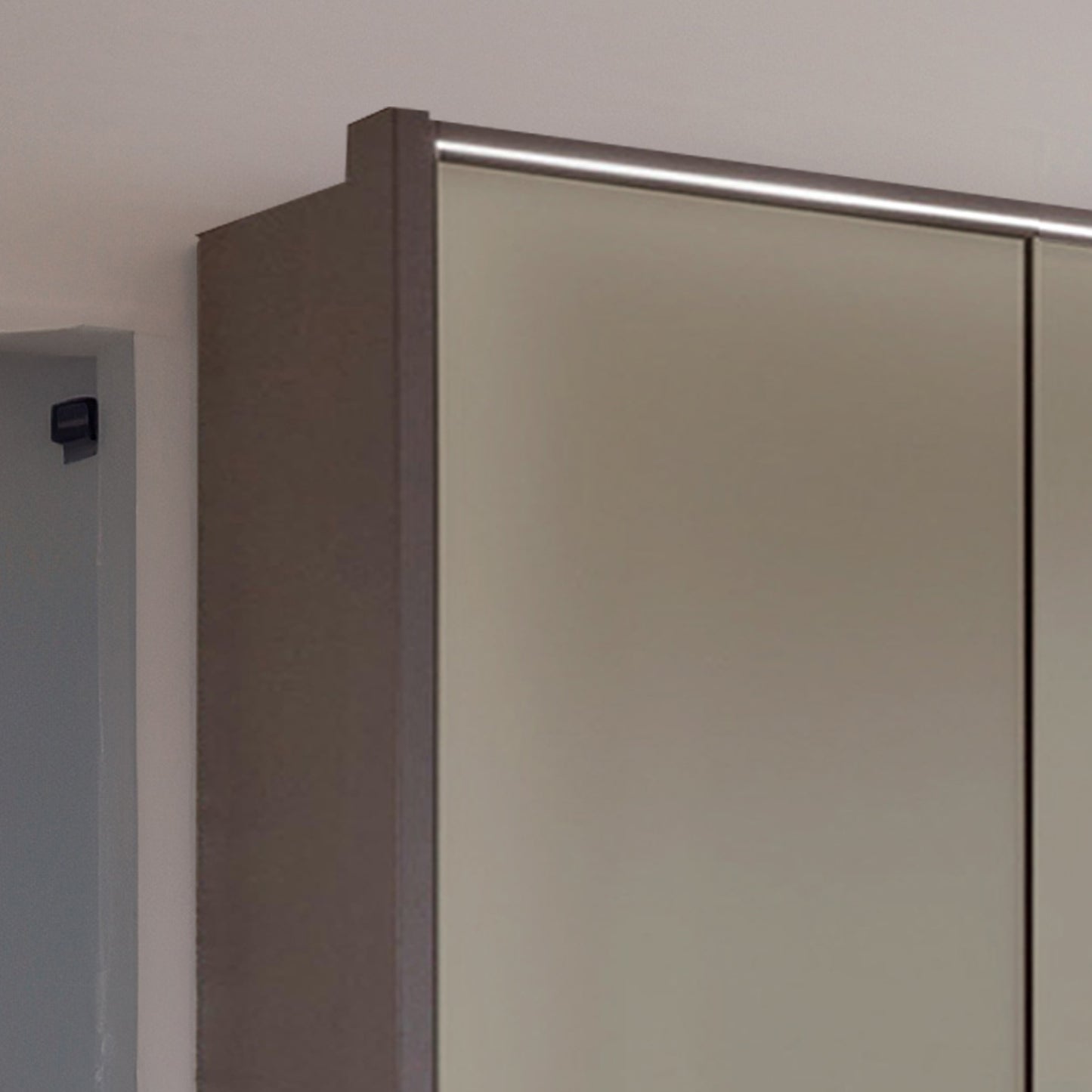 Halver Pebble Grey 4 Door Wardrobe with Drawers (W200cm) - Side Closeup View