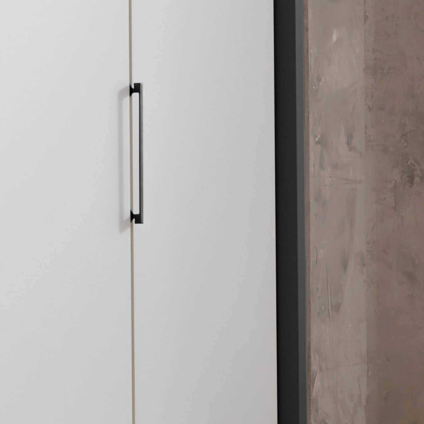 Glasgow White 6 Door Hinged Wardrobe (W300cm) - Closeup Handle View