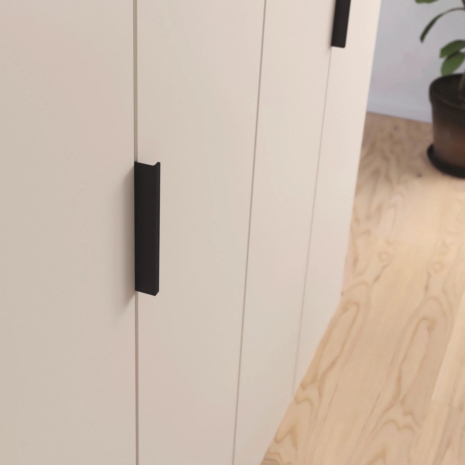 Kodi Champagne 6 Door Wardrobe with 3 Drawers – W271cm - Handle Closeup View