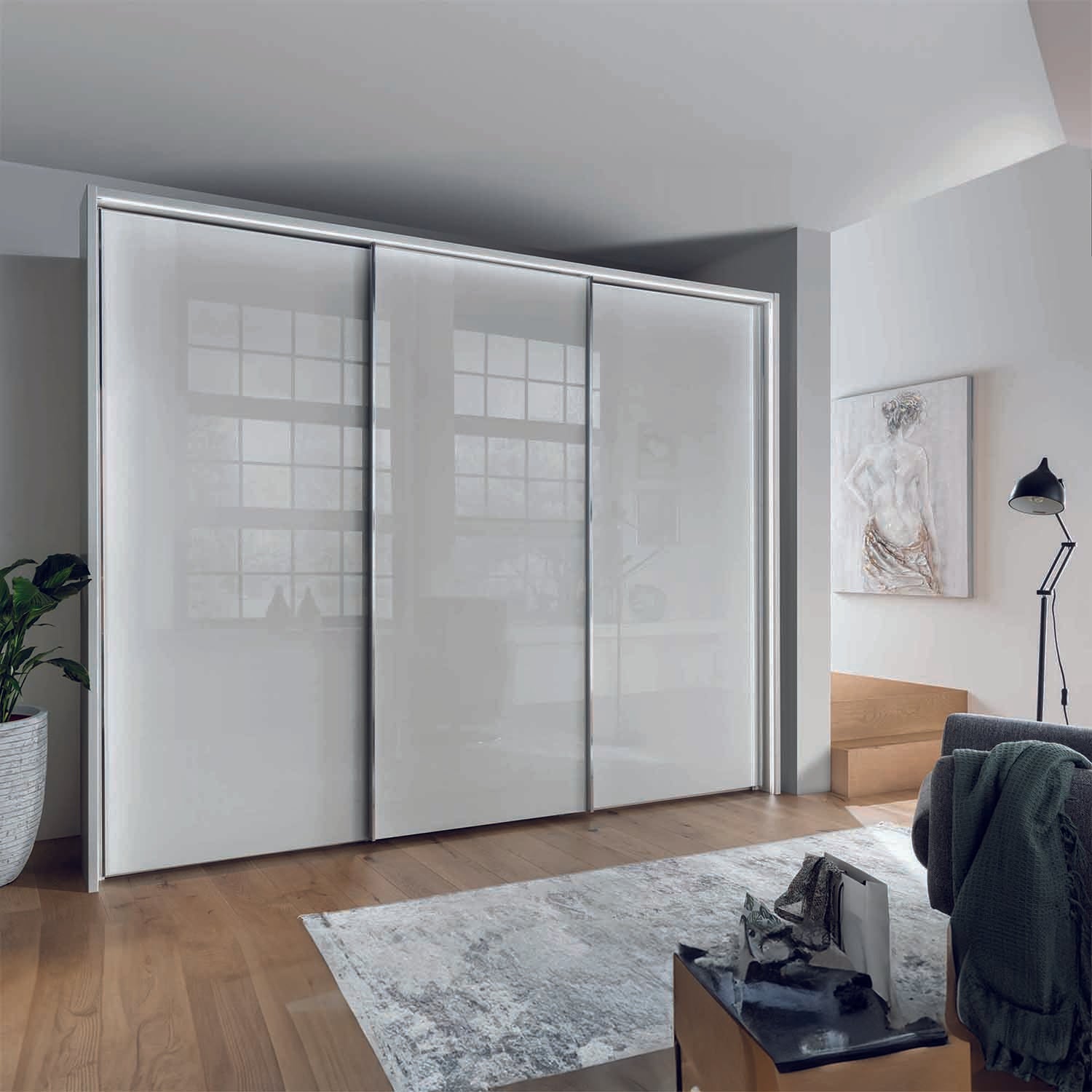 Monaco 3000 Sliding 3 Door White Glass Wardrobe 