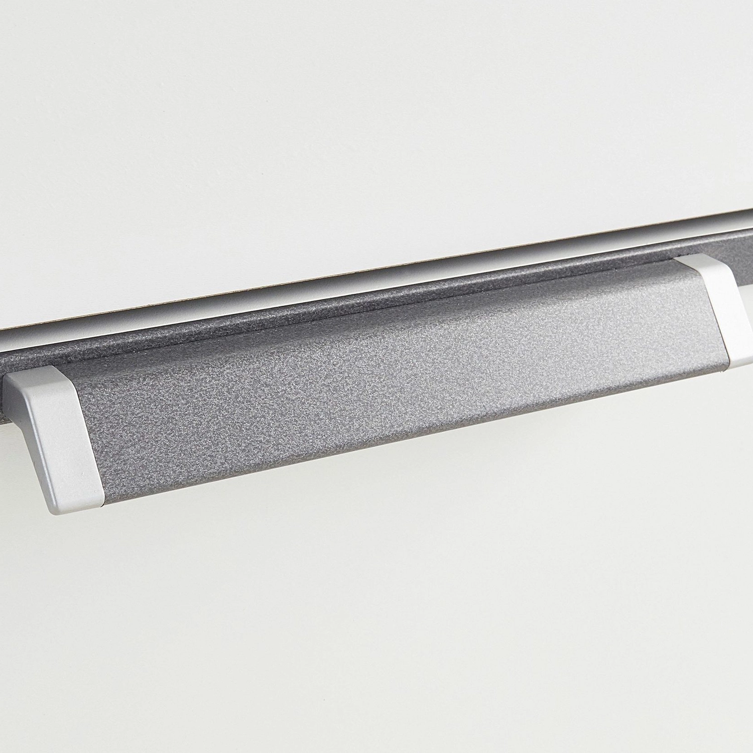 Handle Closeup view of Rauch Essensa 4 Doors, 2 Mirrored Door & 2 Drawers 