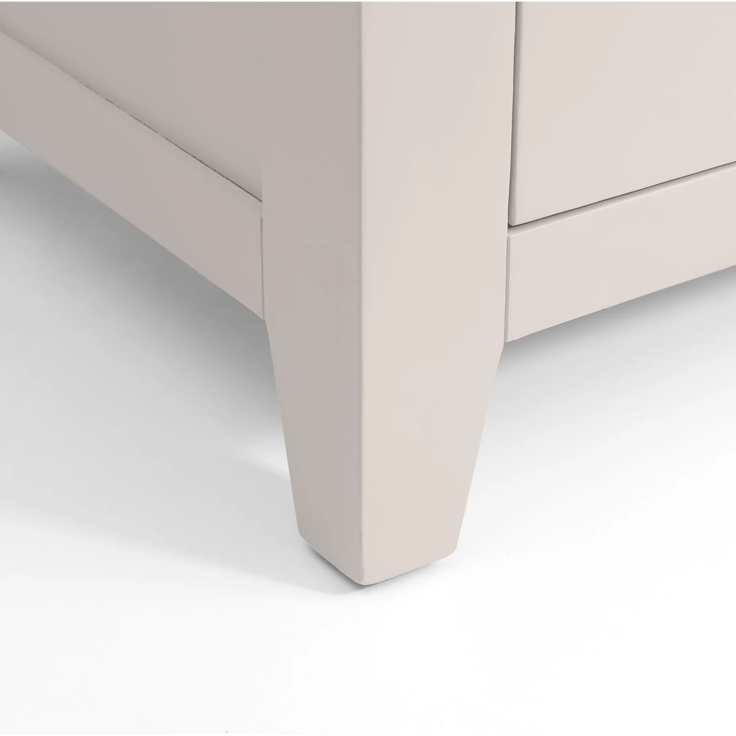 Richmond 2 Door 1 Drawer Wardrobe - Feet Closeup view
