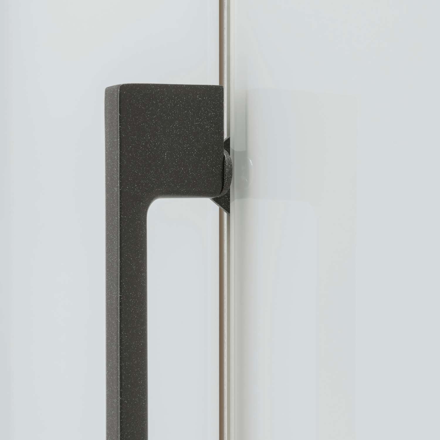Templin 2000 4 Door 3 Drawers Wardrobe - W200cm - Graphite Handle Closeup View