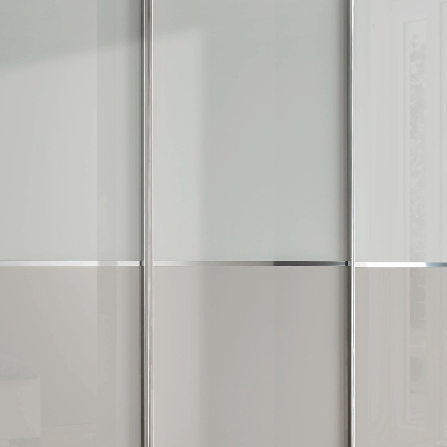 Large sliding wardrobe with free delivery and assembly