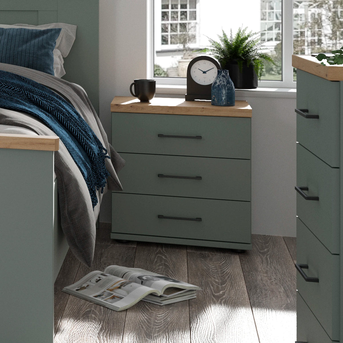 Wiemann Truro 3 Drawer Bedside Table