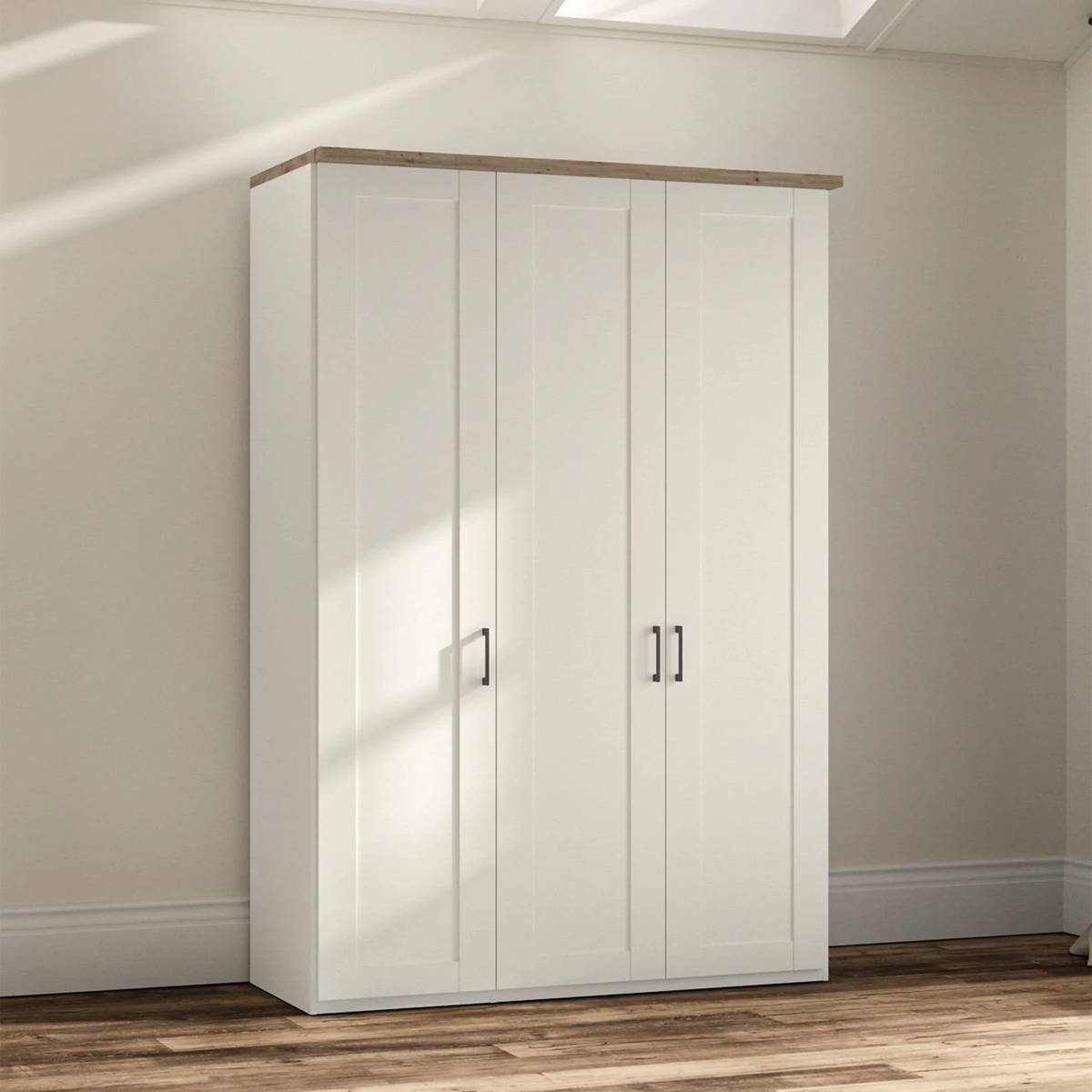 Wiemann Truro 150cm Wide 3 Door Hinged Wardrobe in White With Oak Cornice 