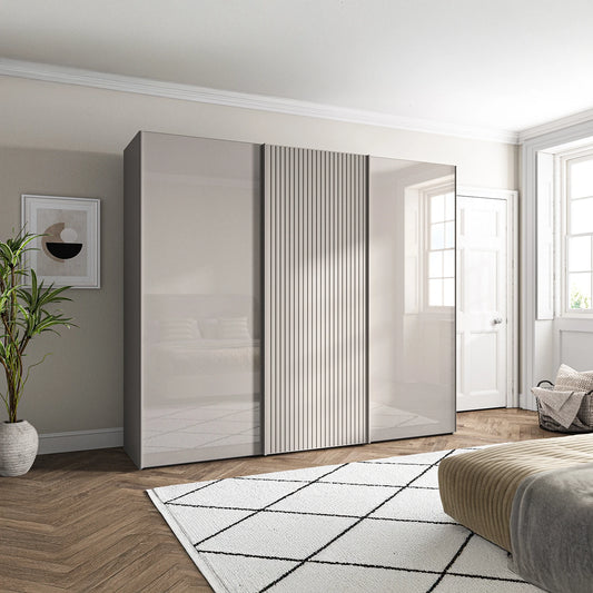 Tulsa Pebble Grey Glass 3 Door Sliding Wardrobe with Decking